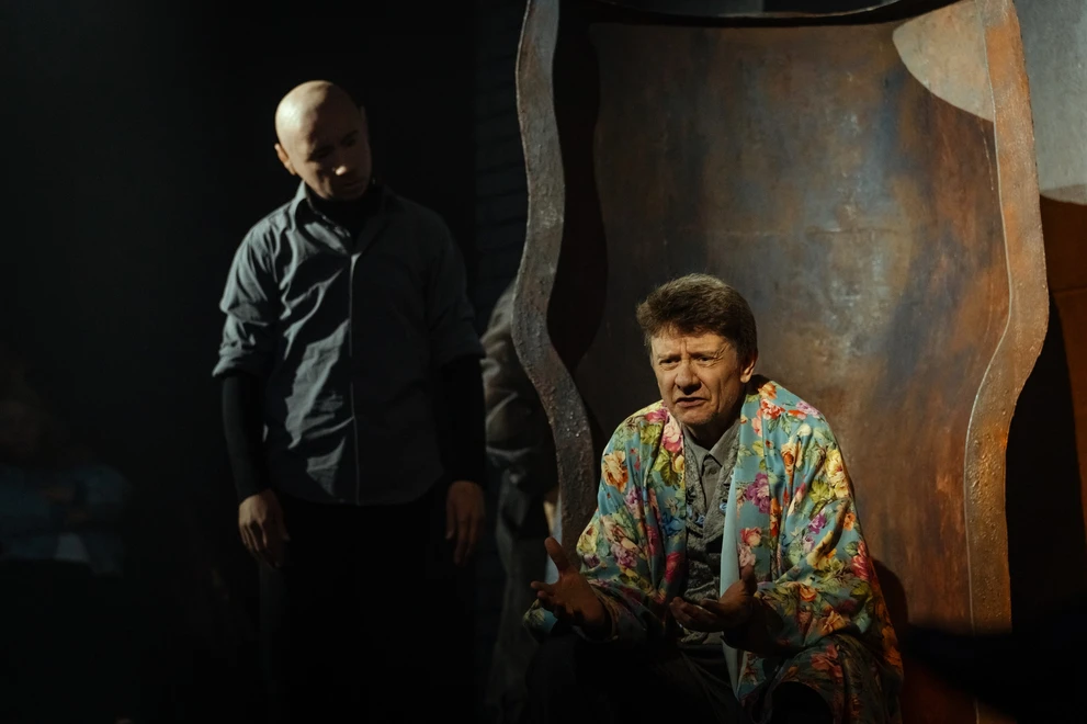 19.09 – 09.10 – спектакль «Объект Обломов» (16+)