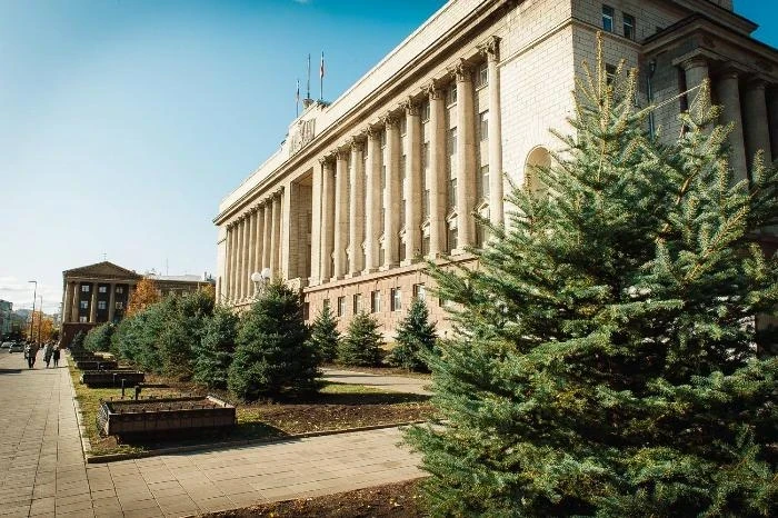 Параллельная жизнь