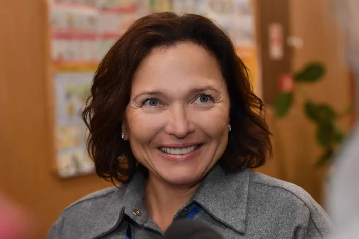 Лариса Зелькова 4fa8537b734cb2f7924eb5c04ac8bc51.jpg