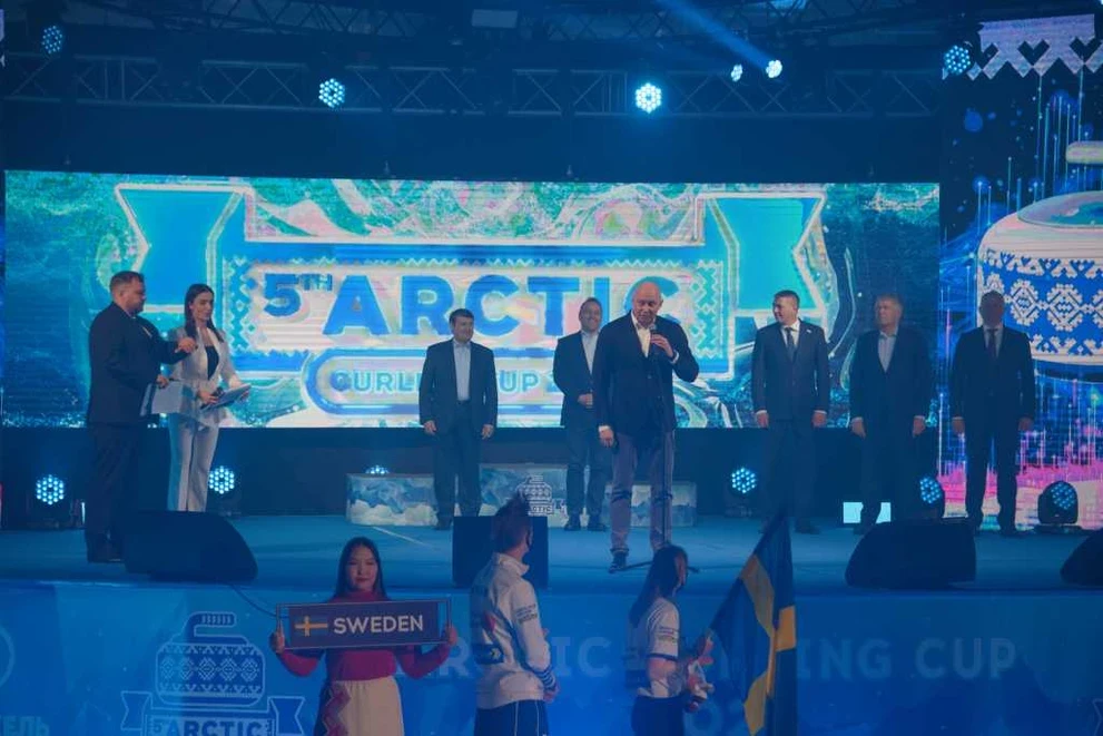 выступление Николая Уткина на открытии турнира _TKM3924.jpg