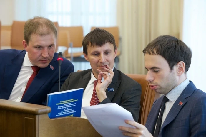 По минным полям