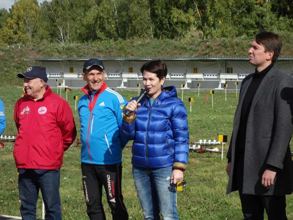 В центре: двукратная олимпийская чемпионка Ольга (Пылёва) Медведцева DSC02235 (Copy).JPG