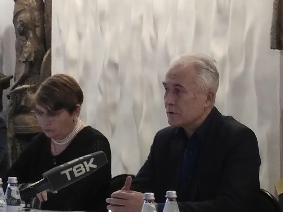 Председатель жюри конкурса Константин Шумов IMG_20230119_141025.jpg