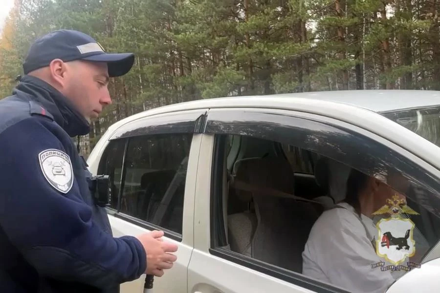 В Иркутской области полиция задержала женщину, которую подозревает в дискредитации ВС РФ
