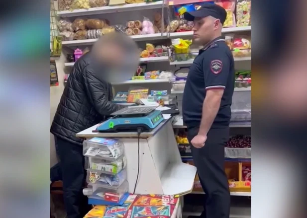 Мальчик из Красноярского края получил несколько ударов за семечки