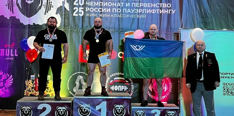 Томич одержал победу на чемпионате России по пауэрлифтингу