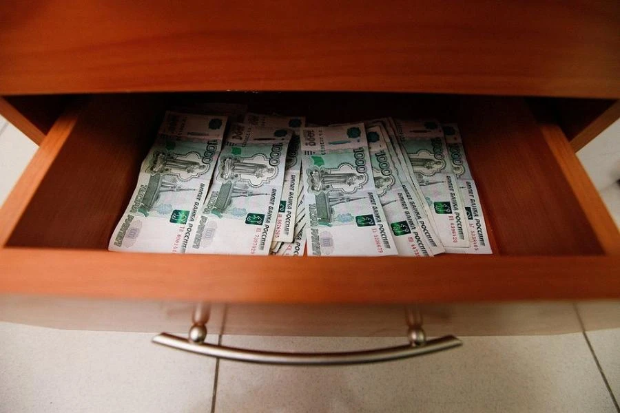В Хакасии незакрытая дверь «помогла» вору