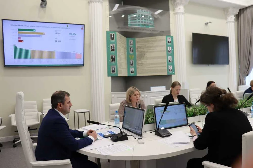 Доходы и расходы местных бюджетов Красноярского края составили 240 млрд рублей
