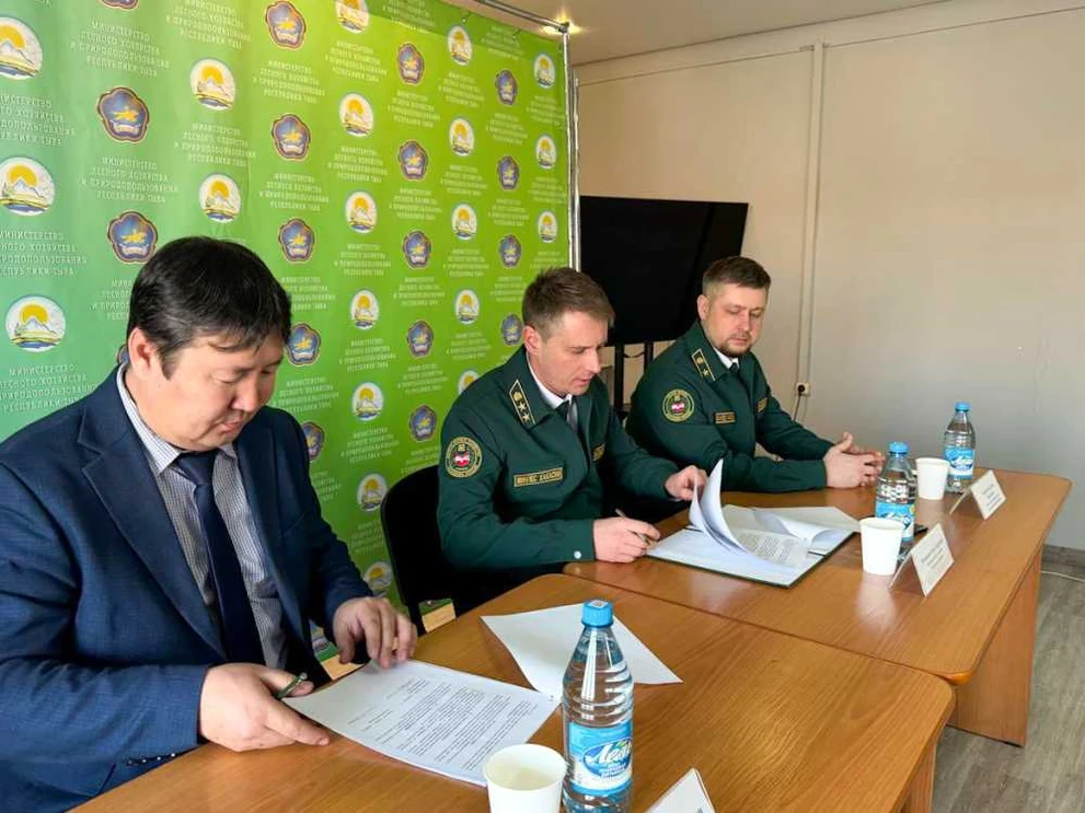 Хакасия и Тыва заключили соглашение в преддверии сезона лесных пожаров 2025 года