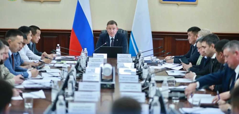 Глава Алтая Турчак раскритиковал темпы строительства в регионе