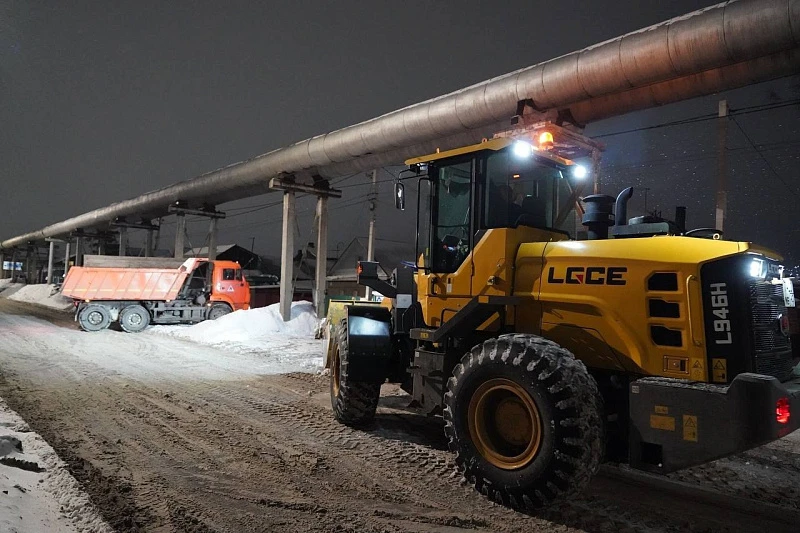 В Кемерове было убрано более 10 тысяч кубометров снега