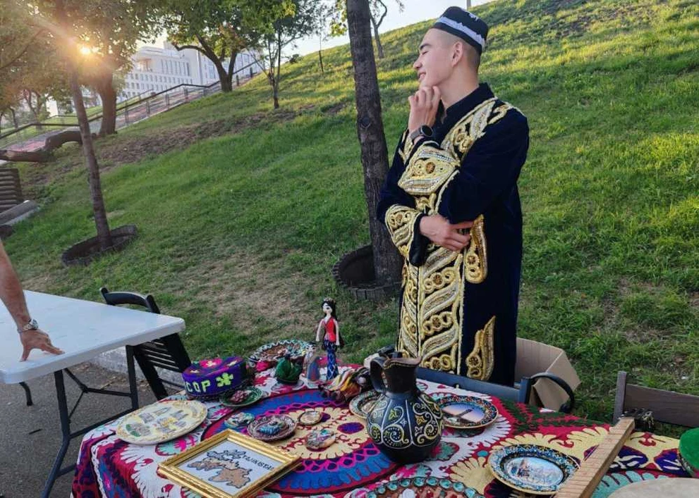 Жителей Красноярска познакомили с культурой народов Средней Азии 