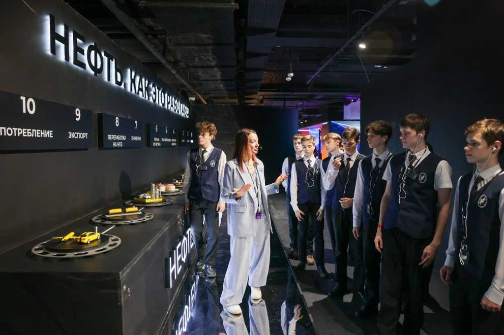 В Национальном центре «Россия» в Красноярске в праздники прошла 161 экскурсия 