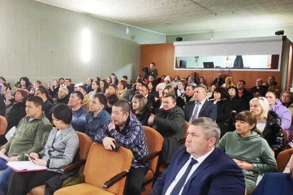 На Алтае обсудили легализацию турбизнеса и введение туристического налога  