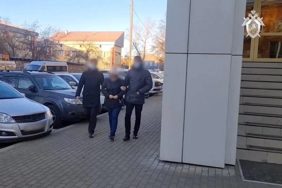 Четыре человека осуждены в Иркутске за мошенничество при поставке медицинских изделий