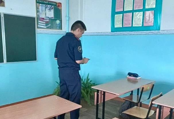 В Иркутской области школьник ранил ножом одноклассника