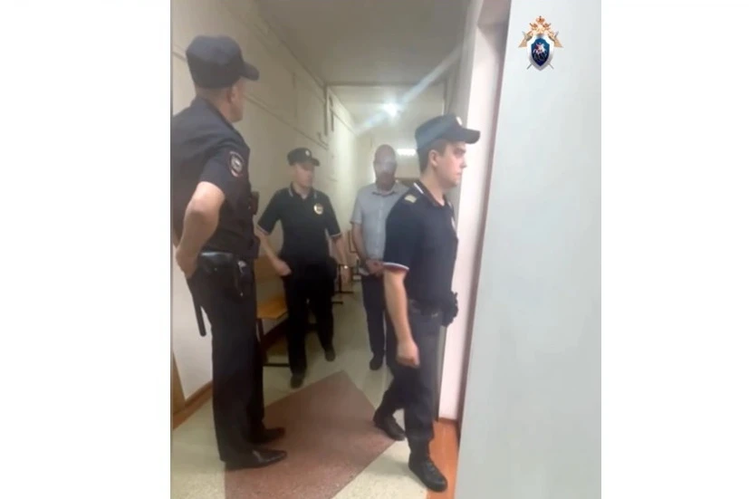 В Омске возбуждено дело о коррупции в отношении полицейского из управления противодействия коррупции