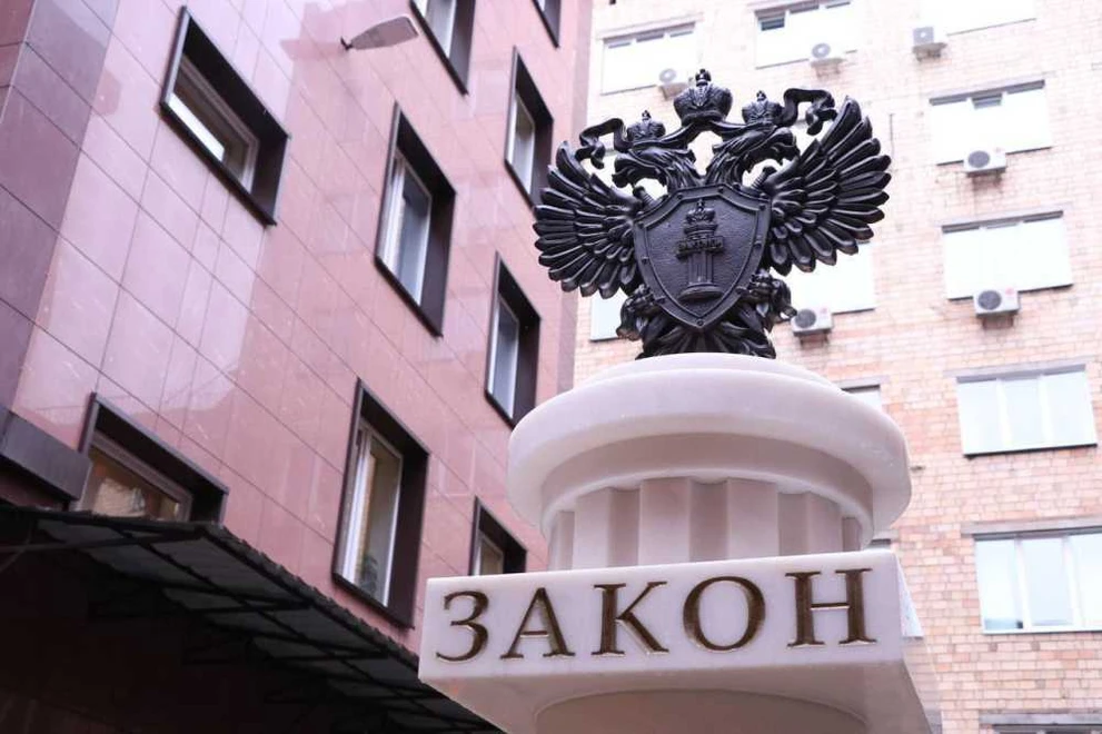 В Красноярске возбуждены уголовные дела на экс начальника УГИБДД ГУ МВД России 