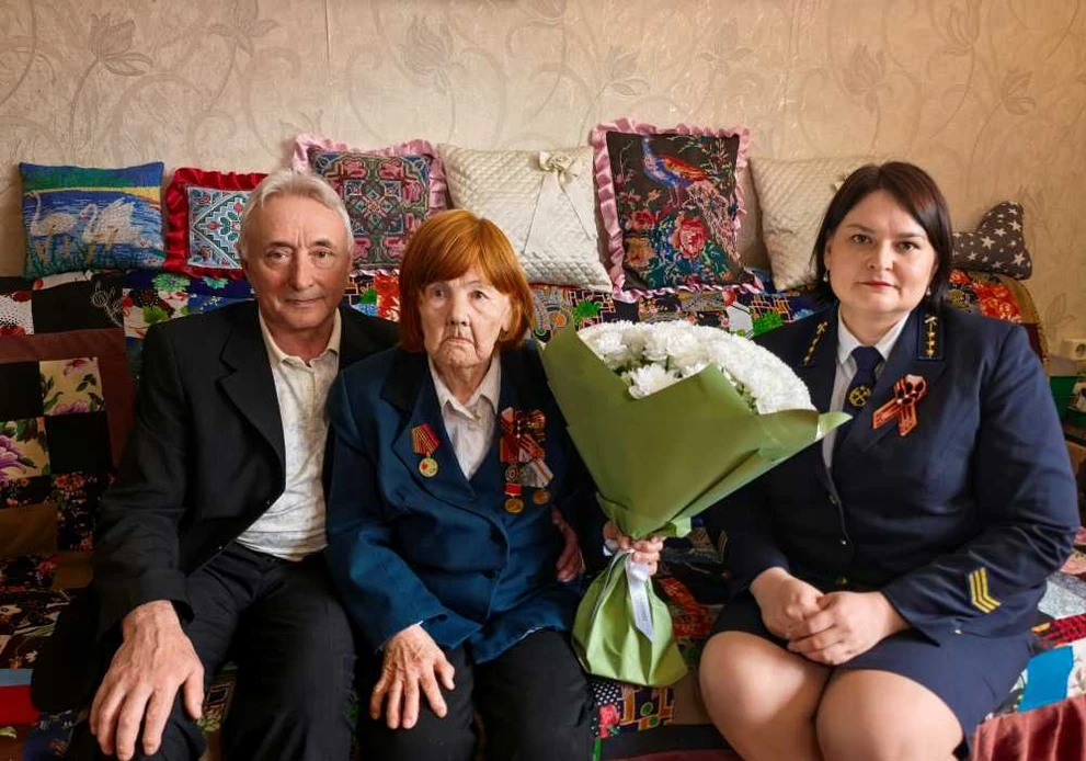 Ветераны СУЭК-Кузбасс принимают поздравления ко Дню Победы