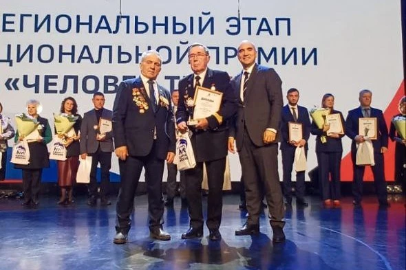 Премии «Человек труда» удостоен ветеран Енисейского речного пароходства