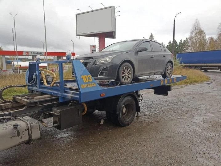Житель Томской области вспомнил о долге, когда приставы изъяли его автомобиль