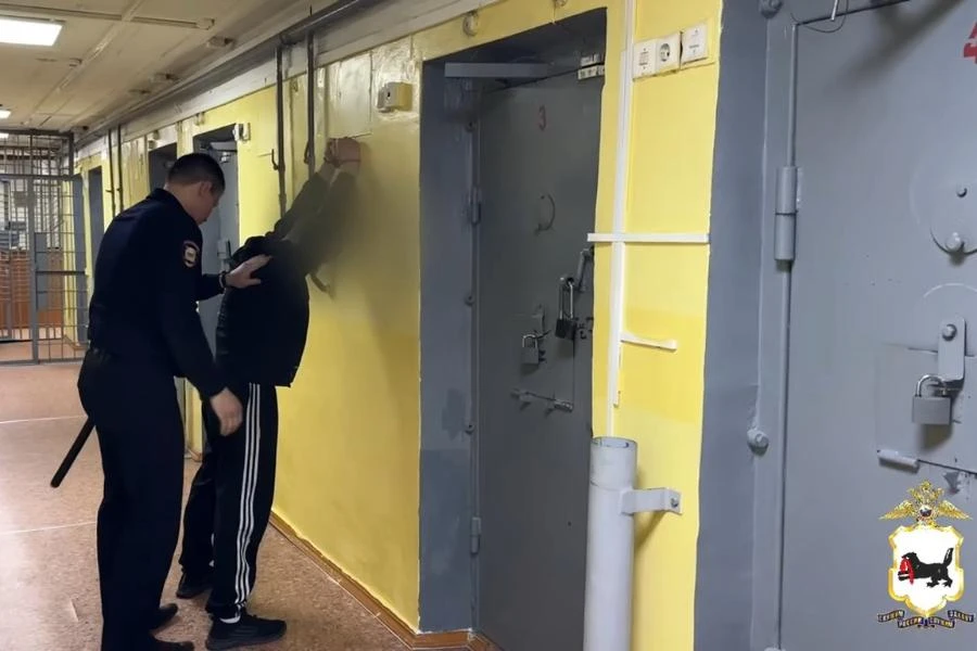 В Иркутской области криминальное трио совершило три преступления за сутки