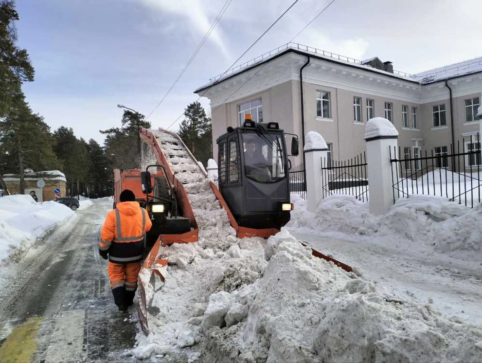 В Новосибирске за три дня вывезли более 80 тысяч кубометров снега