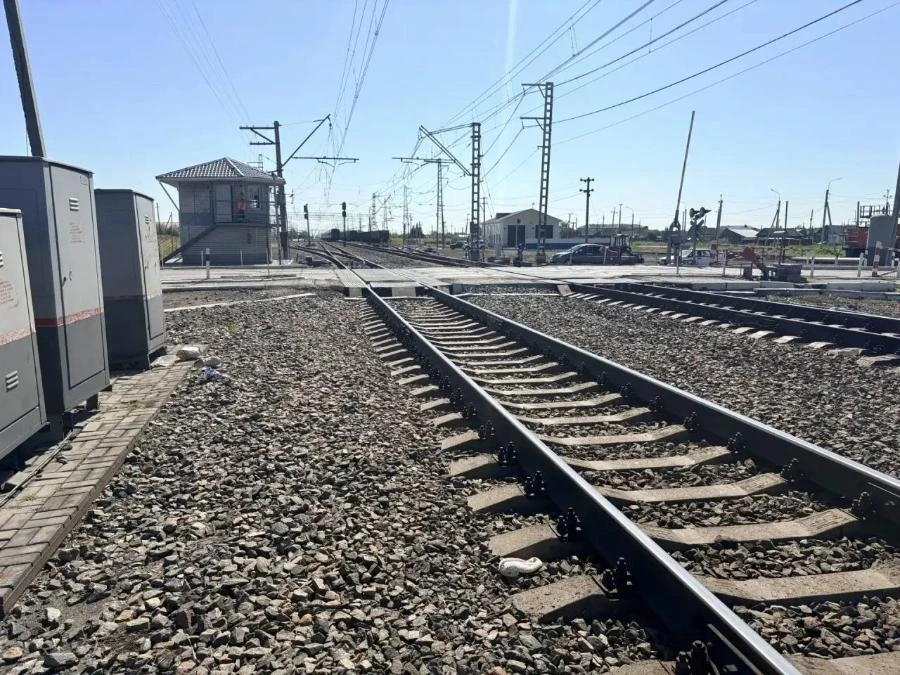 В Омской области транспортная полиция устанавливает обстоятельства гибели пенсионерки на железной дороге