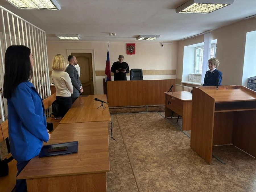 В Омске чиновница заплатила за своё третье высшее образование бюджетными средствами