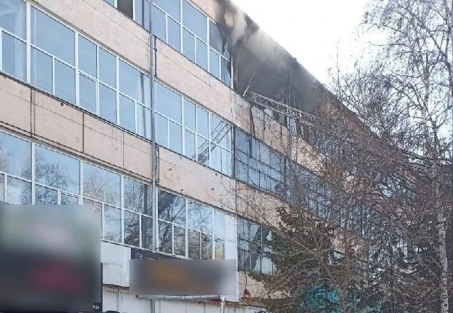 В столице Хакасии произошёл пожар в торговом центре