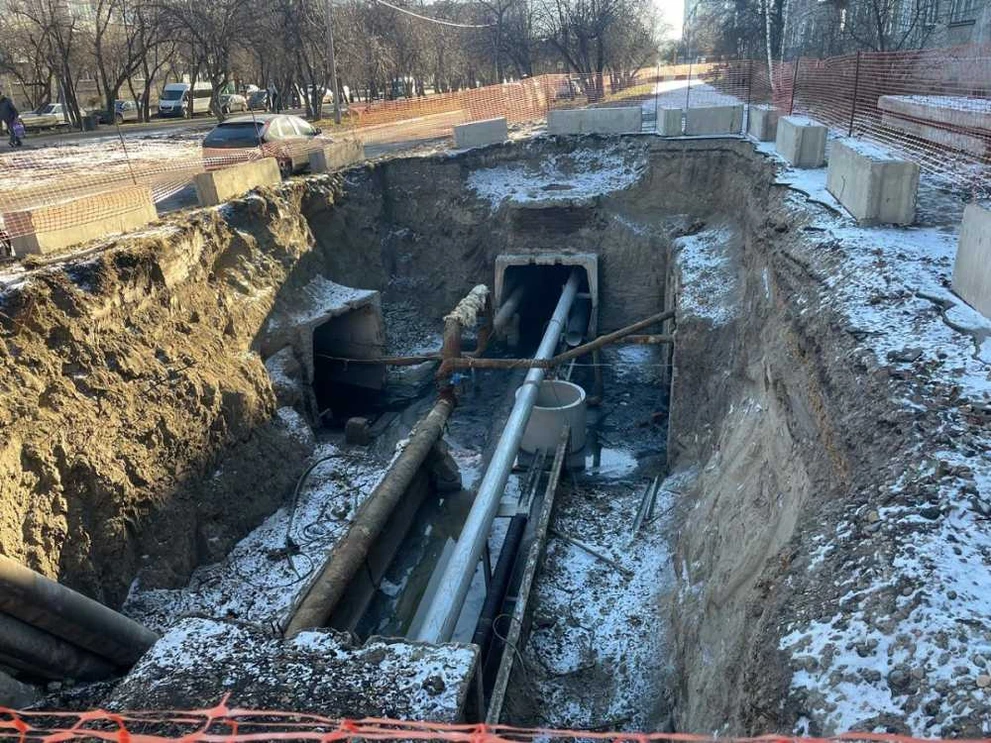 В Красноярске откапиталили ещё один участок проходного коллектора в Зелёной Роще