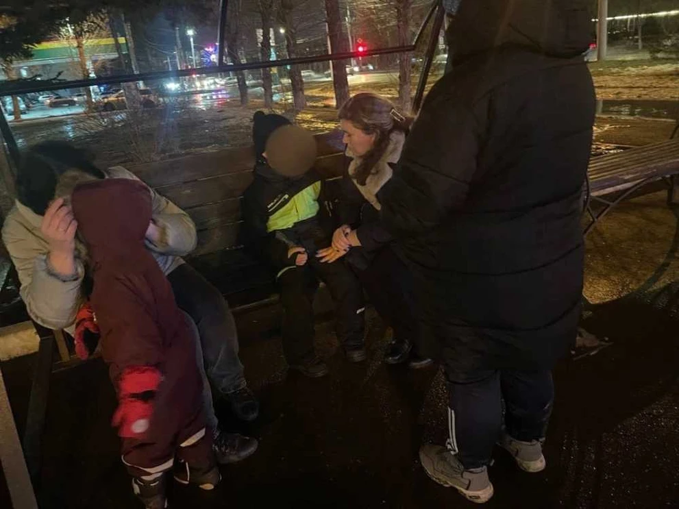 Жительница Красноярска и её маленькая дочь случайно нашли пропавшего мальчика