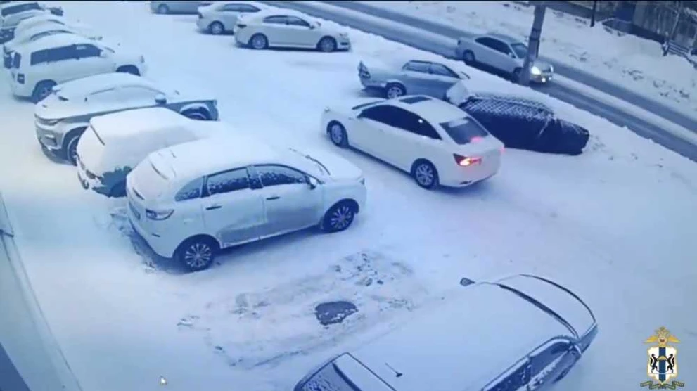В Новосибирске полицейские задержали подозреваемого в угоне иномарки