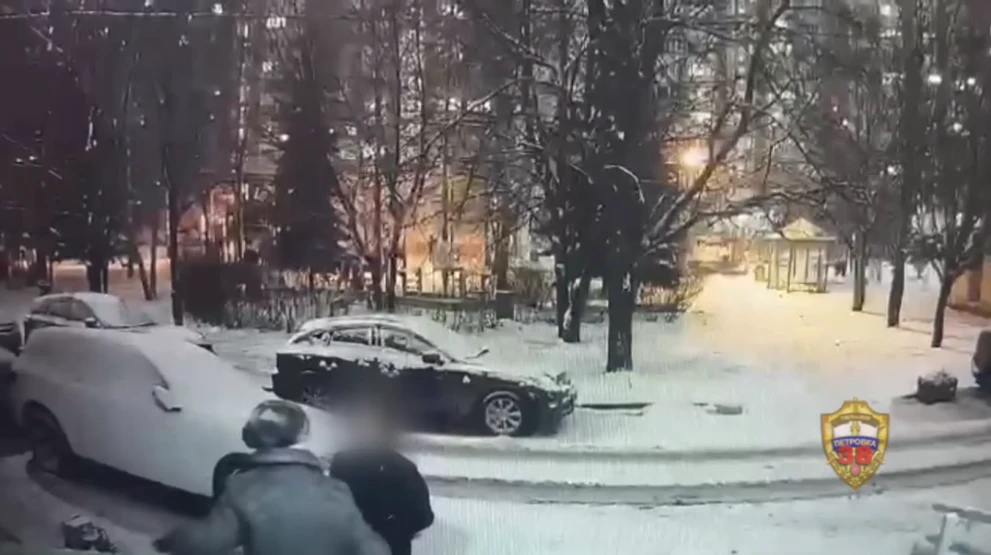 18-летняя жительница Новосибирска стала соучастницей мошеннической схемы