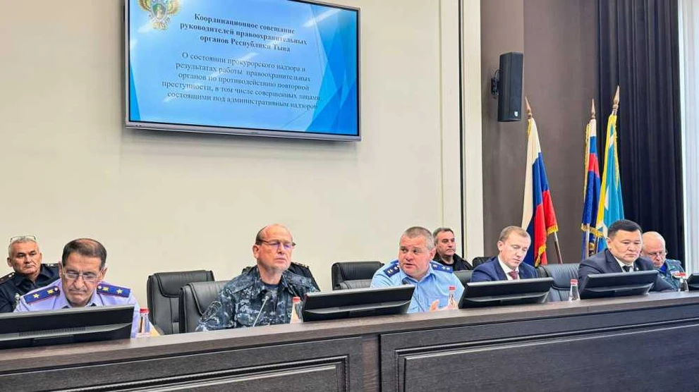 В Туве обсудили проблему повторных преступлений  