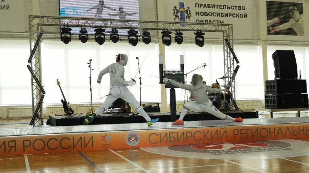 Новосибирский саблист выиграл серебро на турнире Вениамина Решетникова