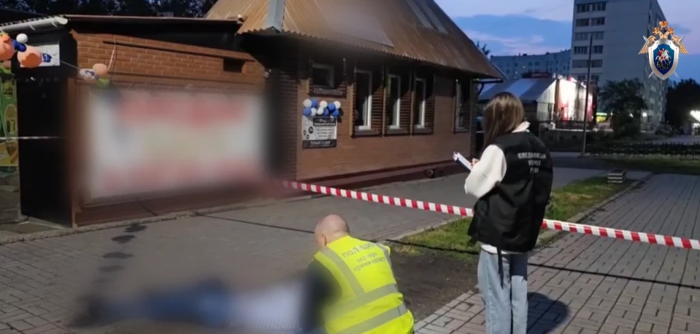 В Красноярском крае 53-летний мужчина убил знакомого во время застолья
