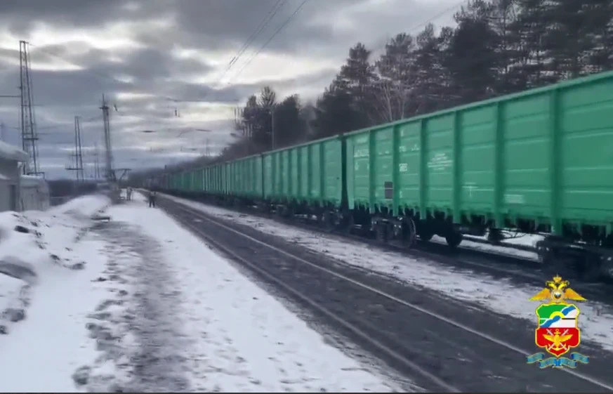 В Красноярском крае пожилой мужчина смертельно травмирован поездом
