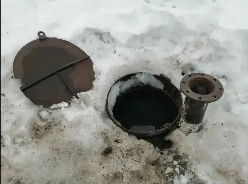 В Омской области мастера-водопроводчика обвиняют в гибели человека