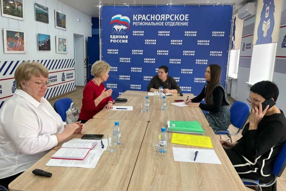 В Красноярском крае действует партийный проект «Старшее поколение»