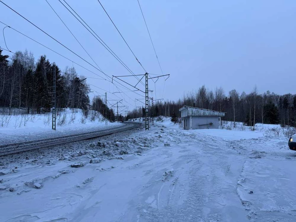 В Красноярском крае погиб мужчина переходивший ж/д пути в неположенном месте 
