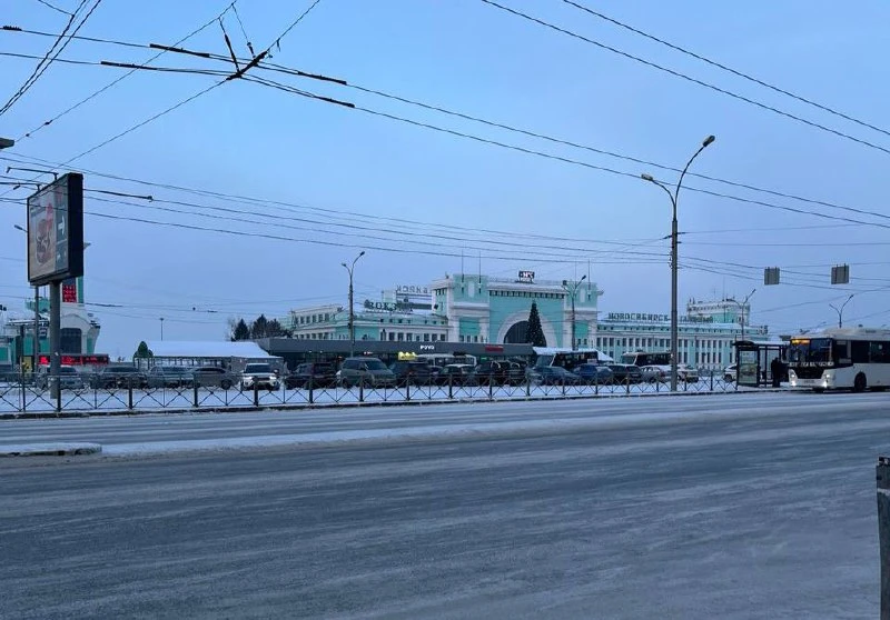 В Новосибирске временно изменятся маршруты трамваев и появится новый троллейбус  