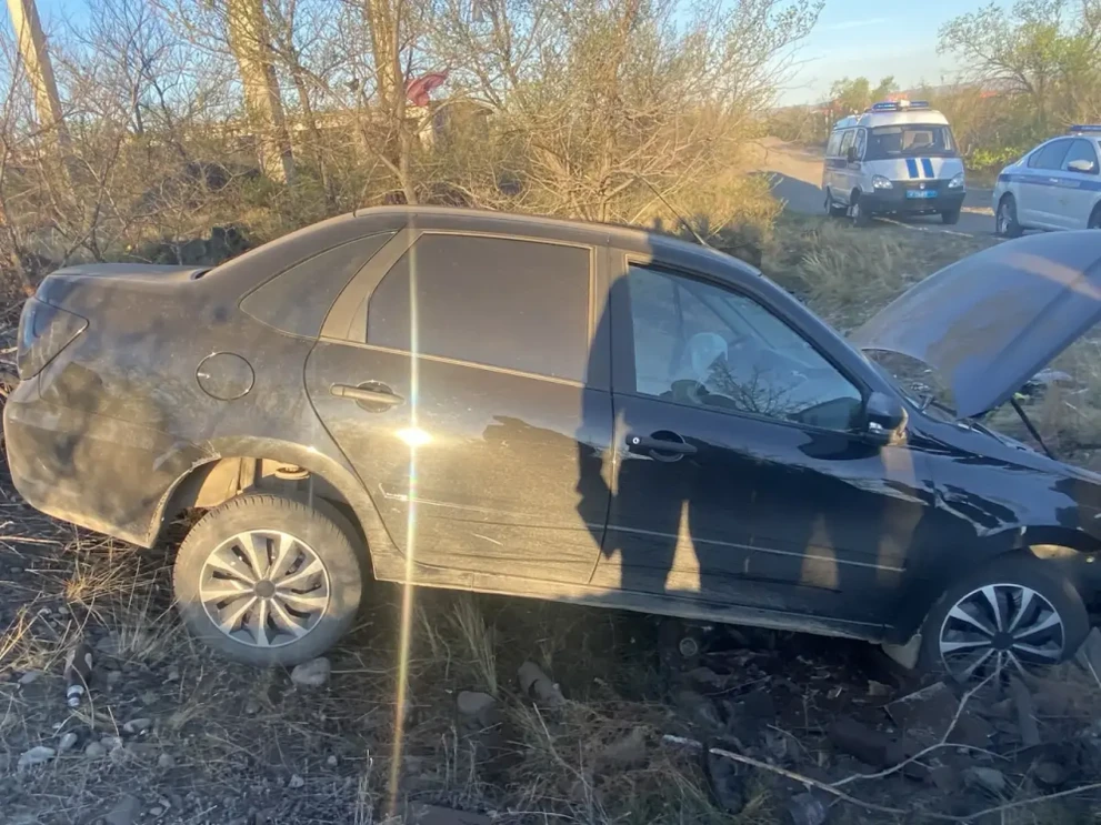 В Туве подросток подозревается в угоне автомобиля в Кызыле