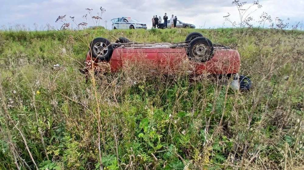 В Красноярском крае водитель-подросток, скрываясь от инспекторов попал в ДТП