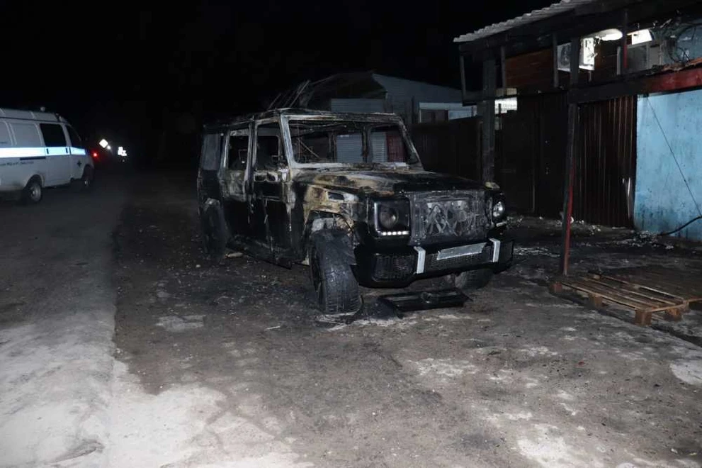 В Туве осудят молодых людей, которые подожгли автомобиль 