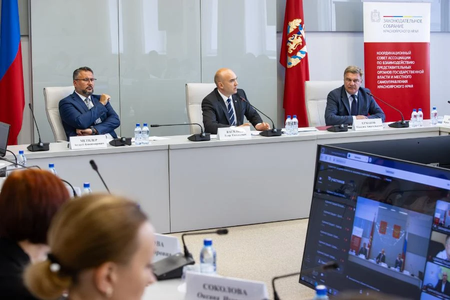 В Красноярском крае депутаты предлагают сократить продажи алкоголя в «наливайках»