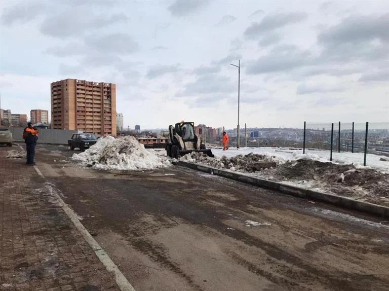 Огородная уборка снега2.jpg