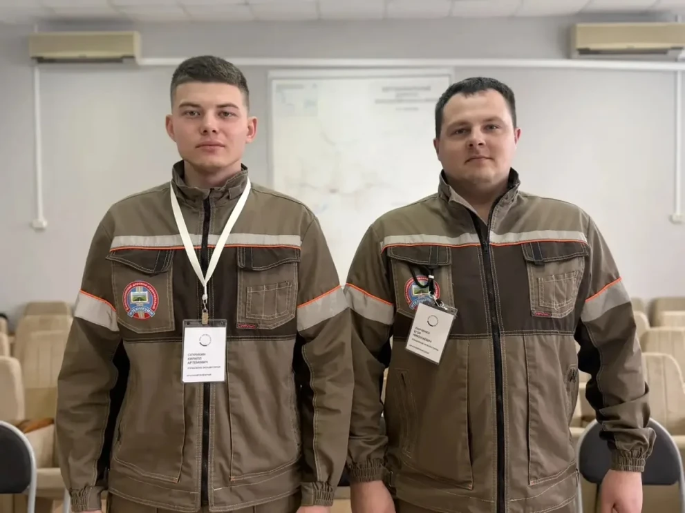 Емельяновский техникум.png Емельяновский техникум.png