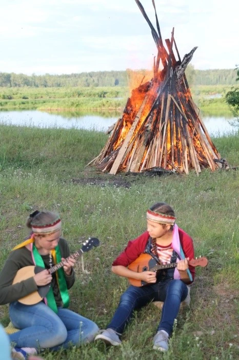 Йонинес2.jpg