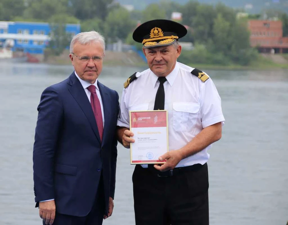 Губернатор Александр Усс и Александр Четвериков (справа) ЧАС+Усс АВ.jpg
